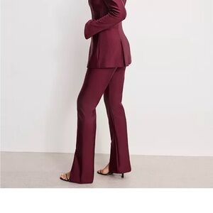 NWT Good American Burgundy Trousers